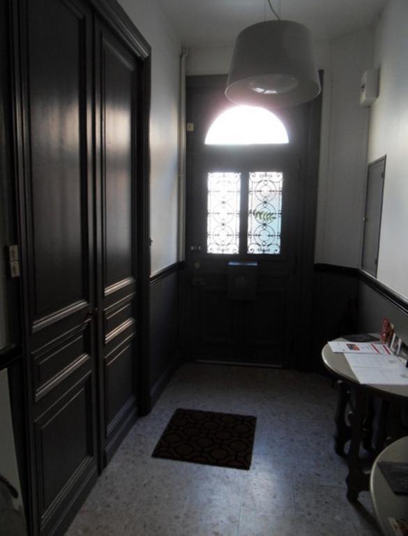 Le 33 Chambres D'Hotes Ланс Экстерьер фото